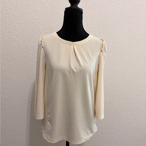 (Sfera) Ivory Pleated Neckline Blouse | Feminine 3/4 Sleeve Top with Ruffle